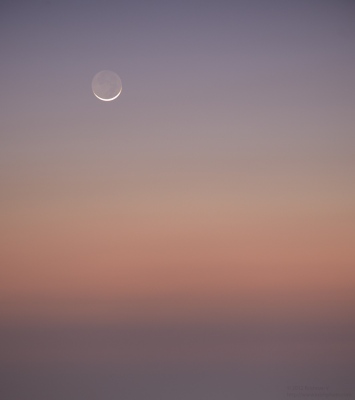 Moonrise over Mumbai 1