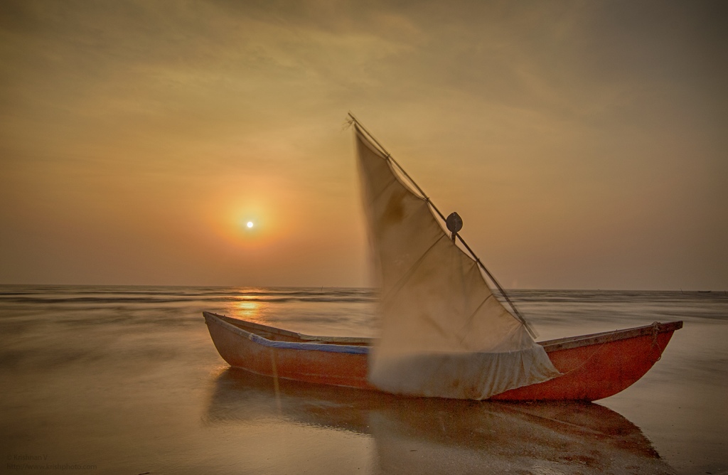 boat_with_sail_hdr2