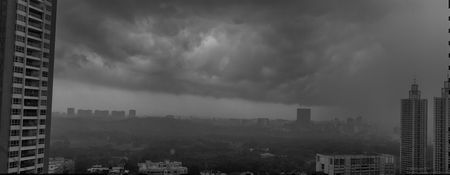 monsoon_morning_panorama2bw